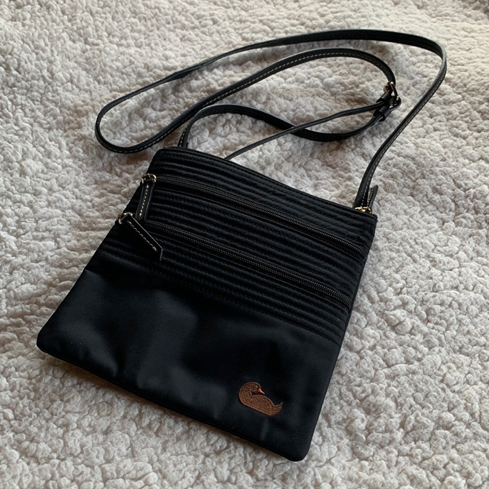 dooney and bourke crossbody purse